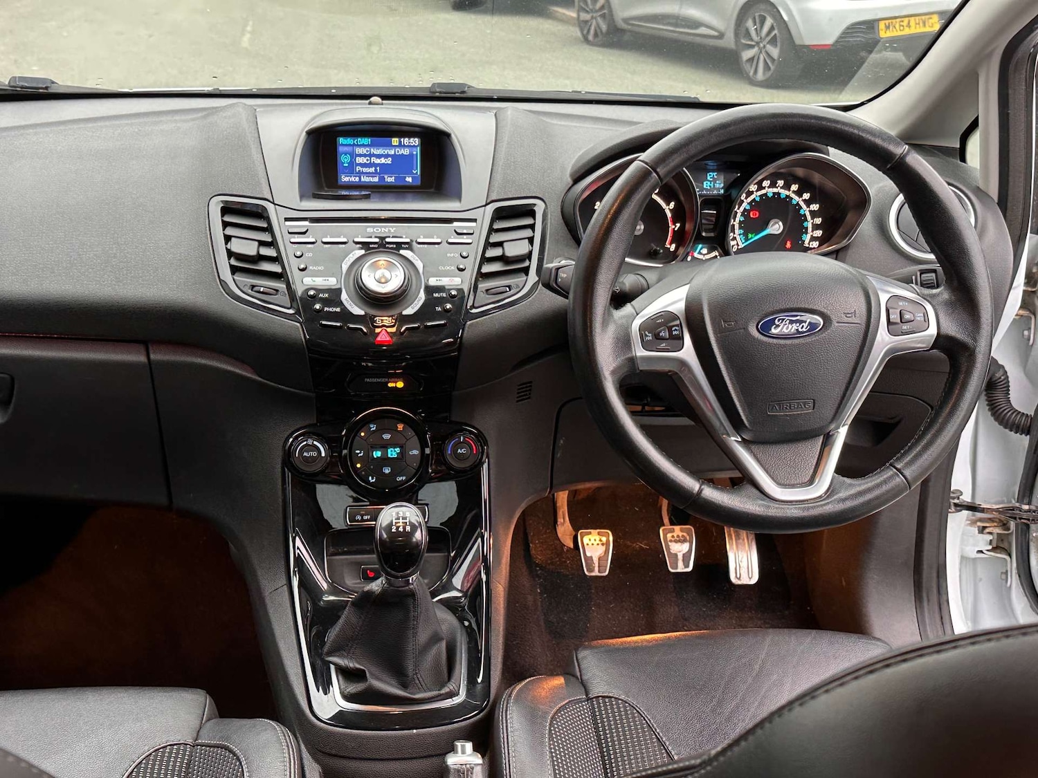 Used Ford Fiesta 2015 for sale - 76220572: Photo 23