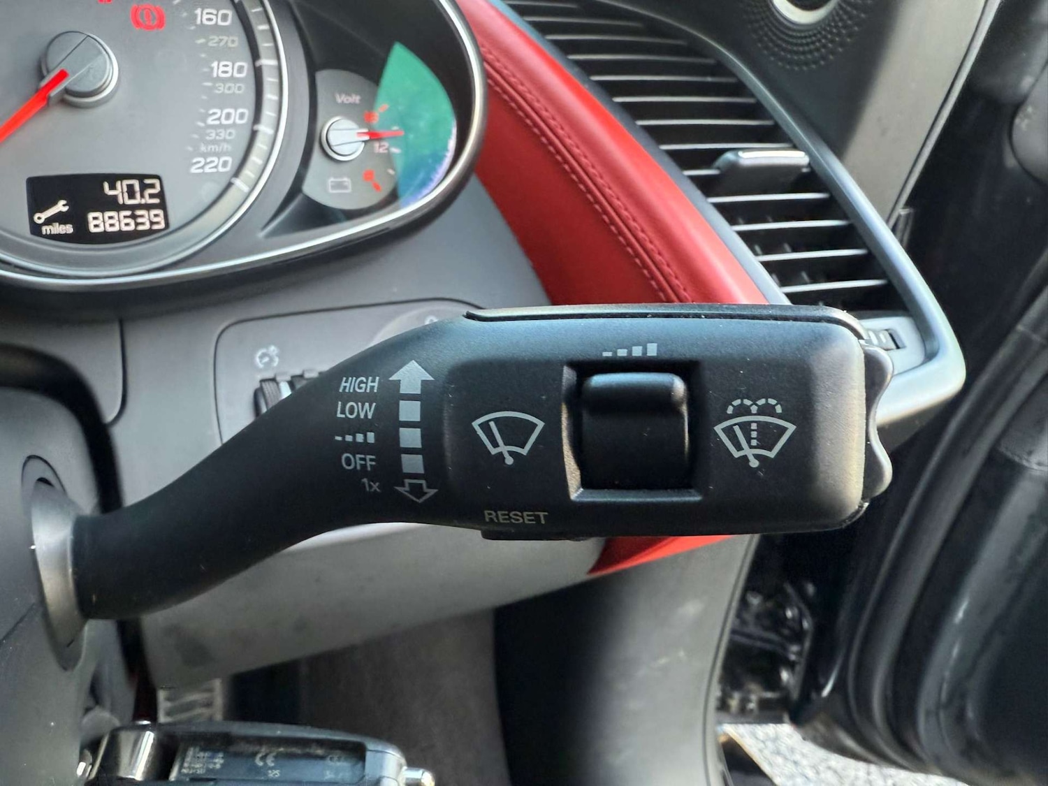 Used Audi R8 2012 for sale - 77148674: Photo 18