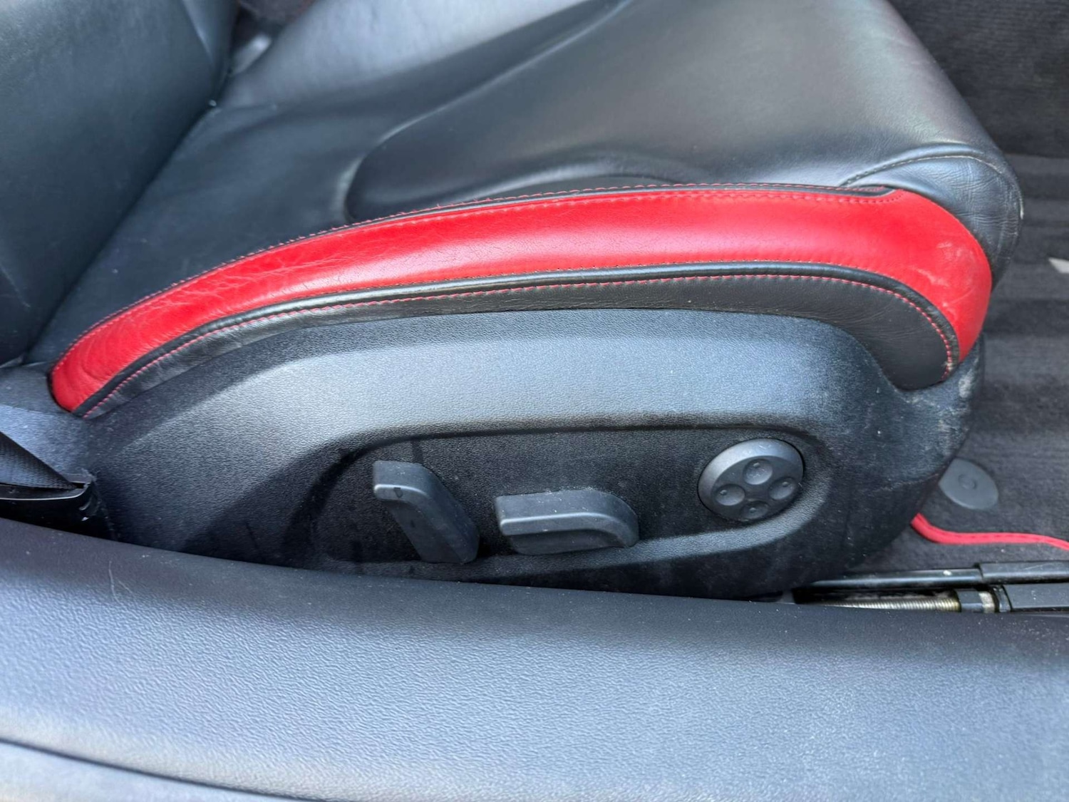 Used Audi R8 2012 for sale - 77148674: Photo 24