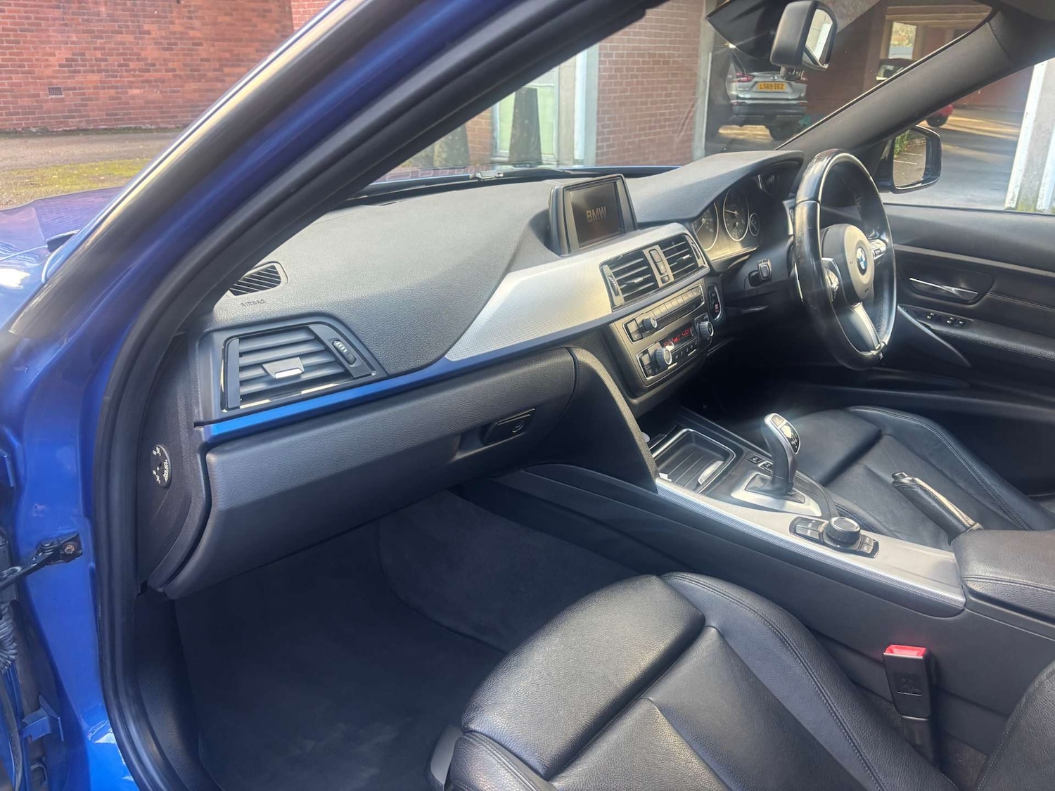 Used BMW 3 Series 2012 for sale - 76921251: Photo 24