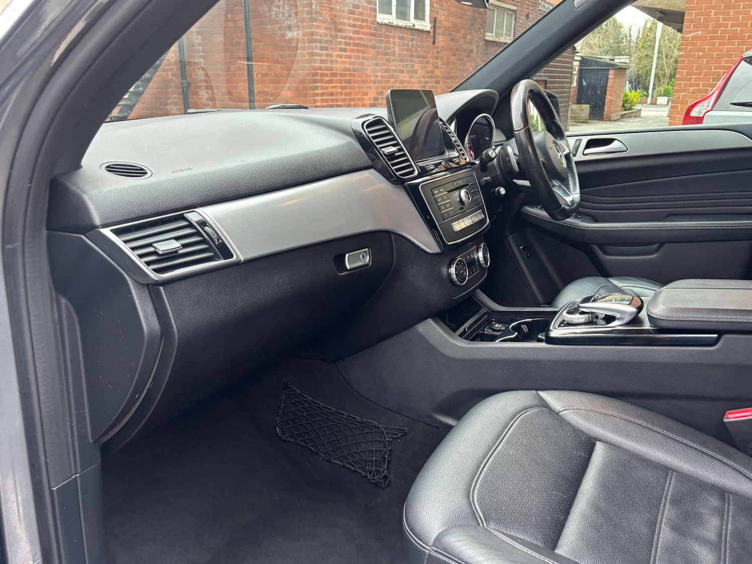 Used Mercedes-Benz GLE 2018 for sale - 77688283: Photo 32