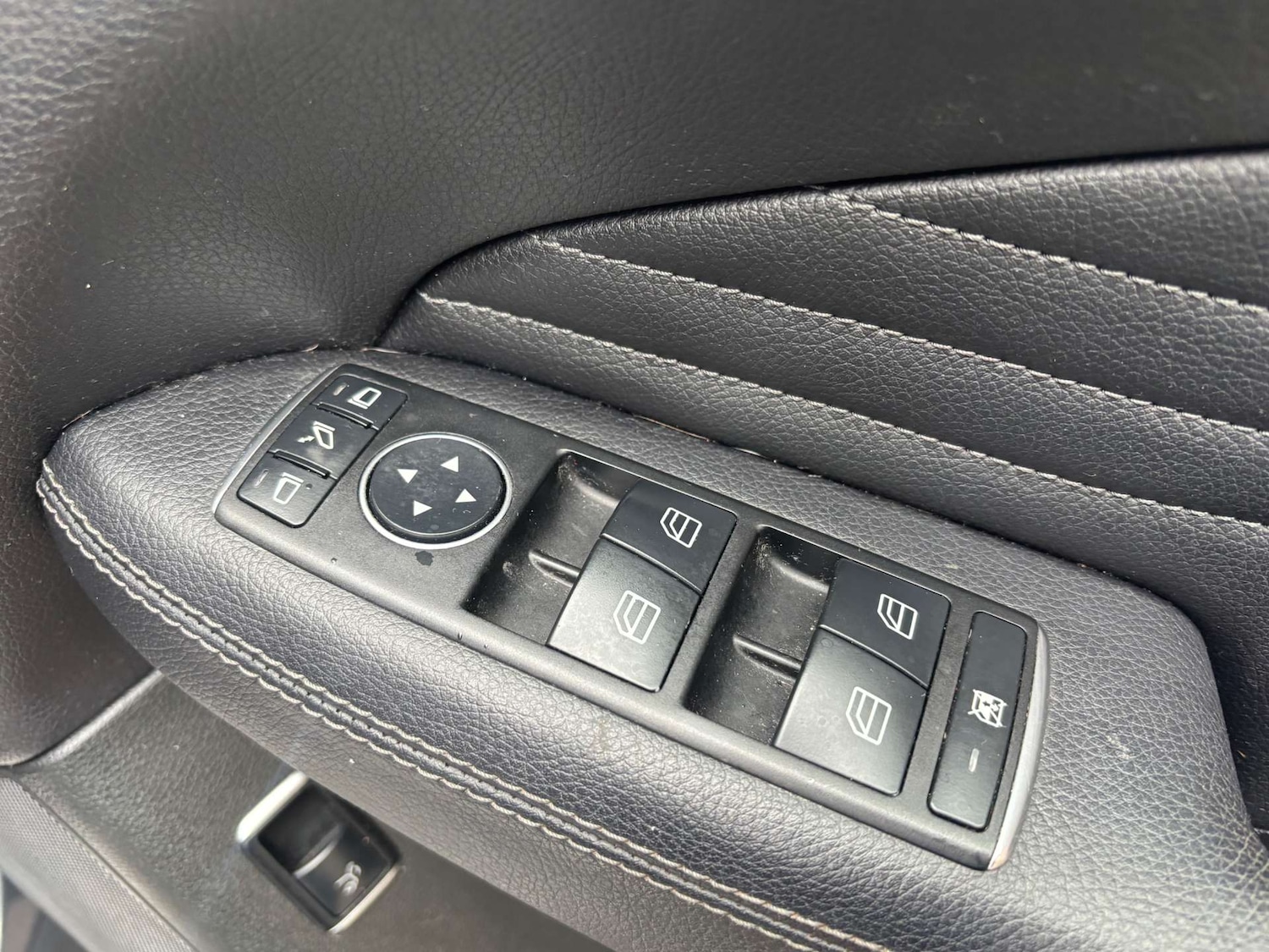 Used Mercedes-Benz GLE 2018 for sale - 77688283: Photo 46