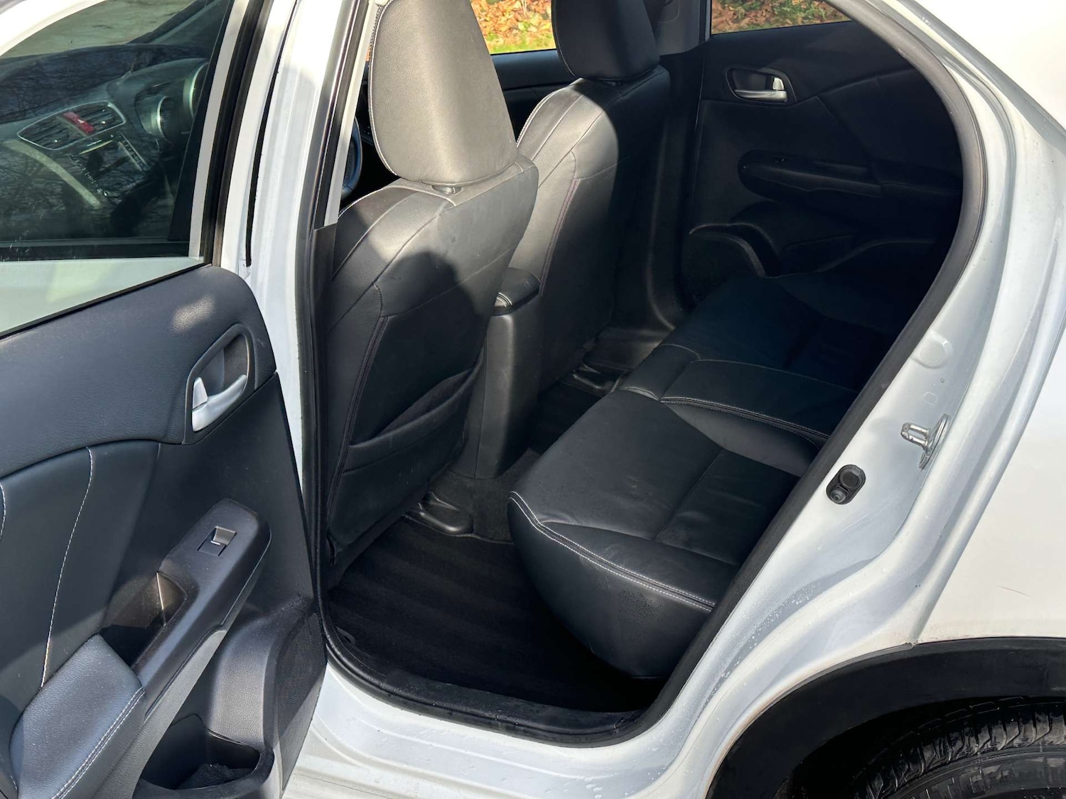 Used Honda Civic 2014 for sale - 76577465: Photo 29