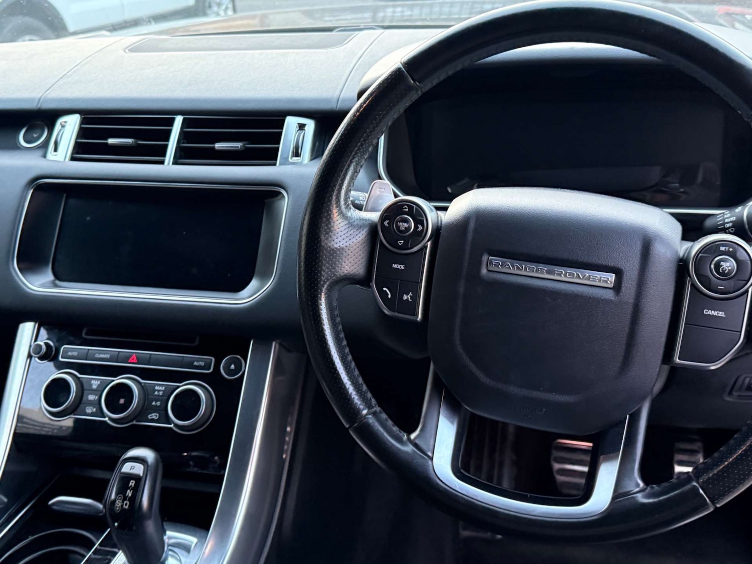 Used Land Rover Range Rover Sport 2017 for sale - 76693584: Photo 13