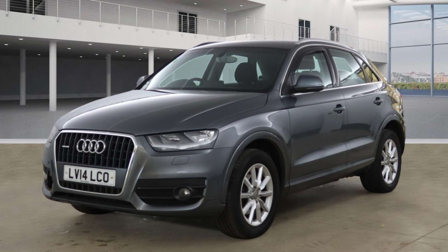 Used Audi Q3 2014 for sale - 76422582: Photo 2
