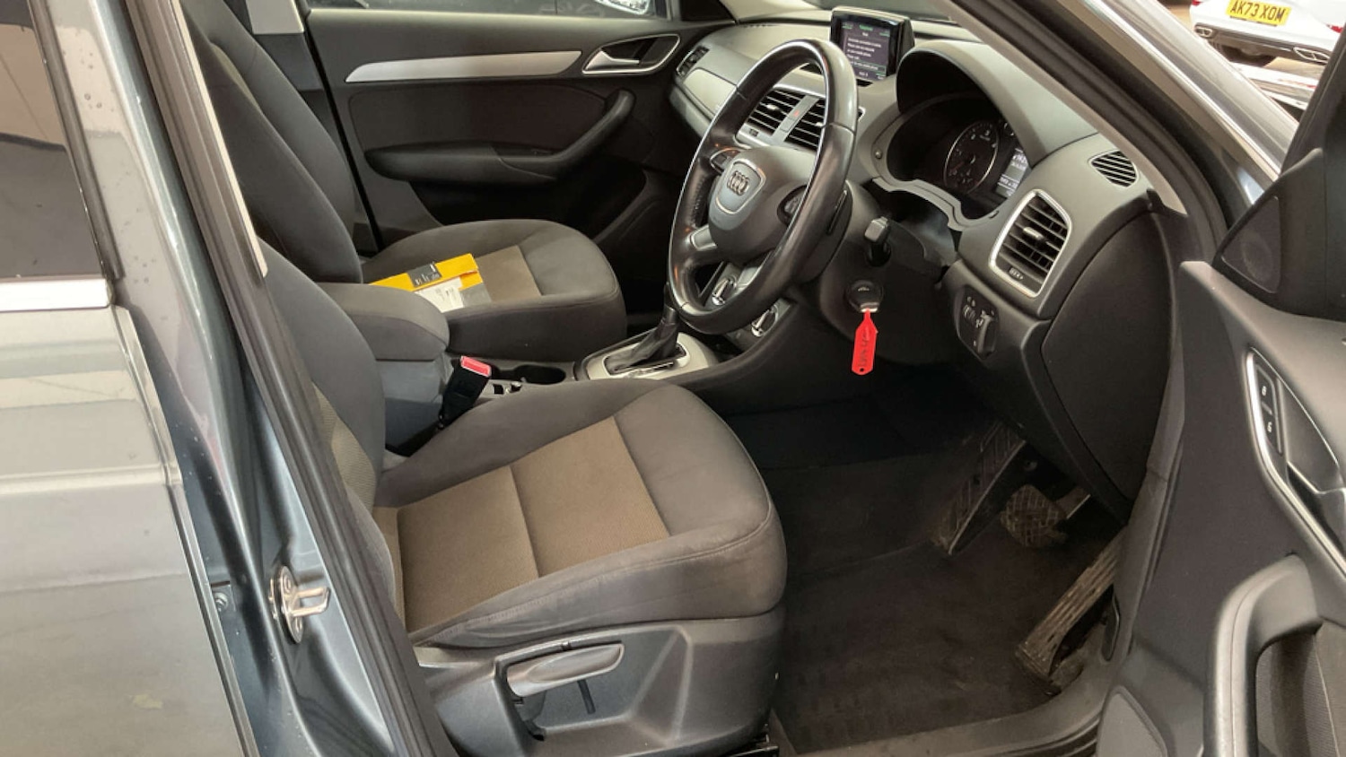 Used Audi Q3 2014 for sale - 76422582: Photo 8