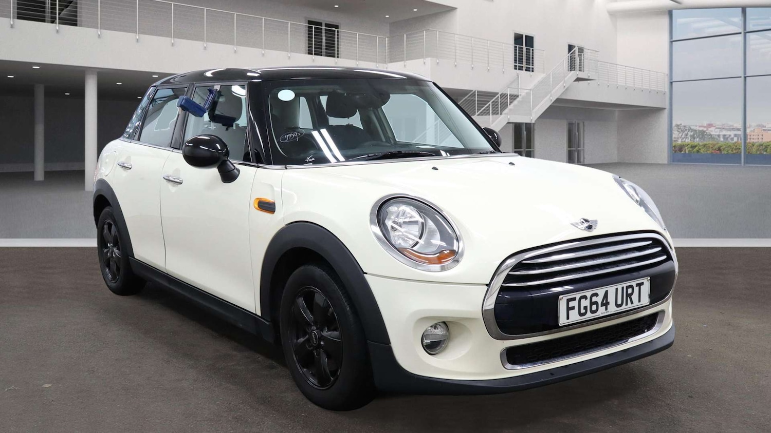 Used MINI Hatch 2014 for sale - 76393370: Photo 1
