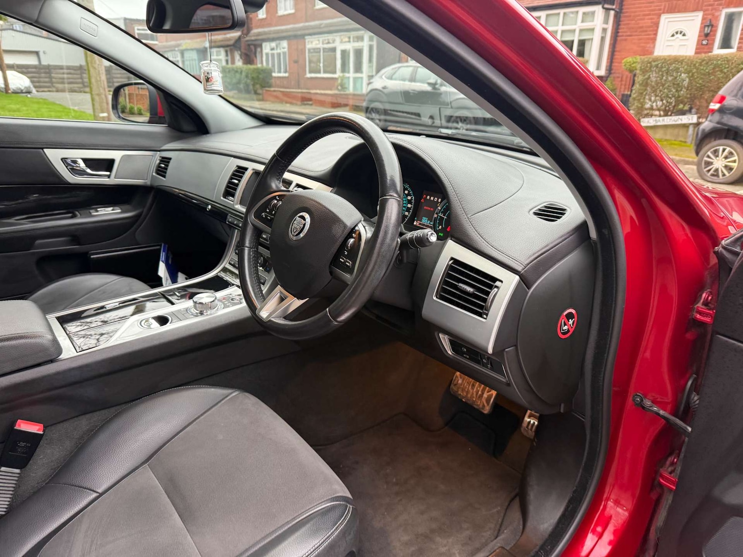 Used Jaguar XF 2013 for sale - 77224802: Photo 31