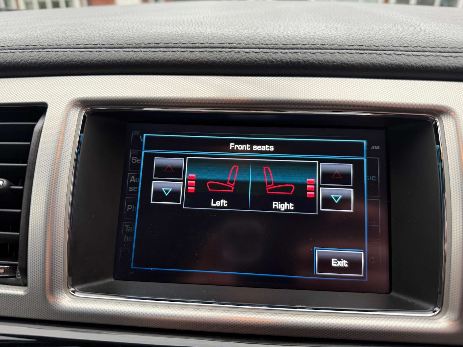 Used Jaguar XF 2013 for sale - 77224802: Photo 43