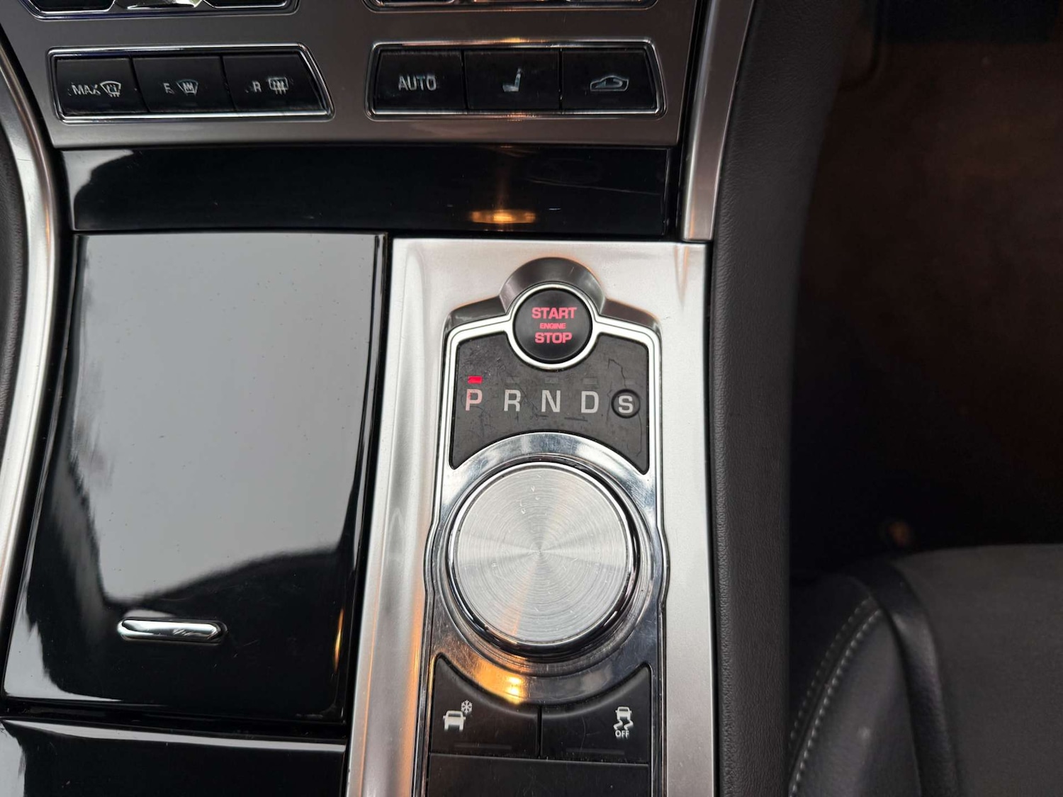 Used Jaguar XF 2013 for sale - 77224802: Photo 48