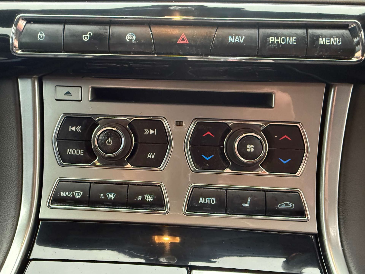 Used Jaguar XF 2013 for sale - 77224802: Photo 51