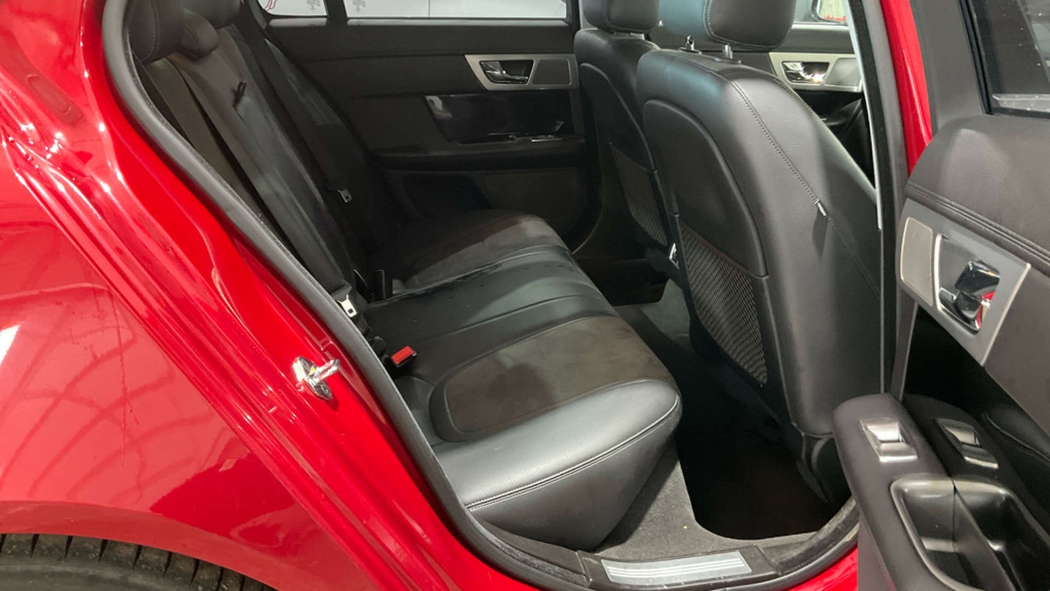 Used Jaguar XF 2013 for sale - 77224802: Photo 8