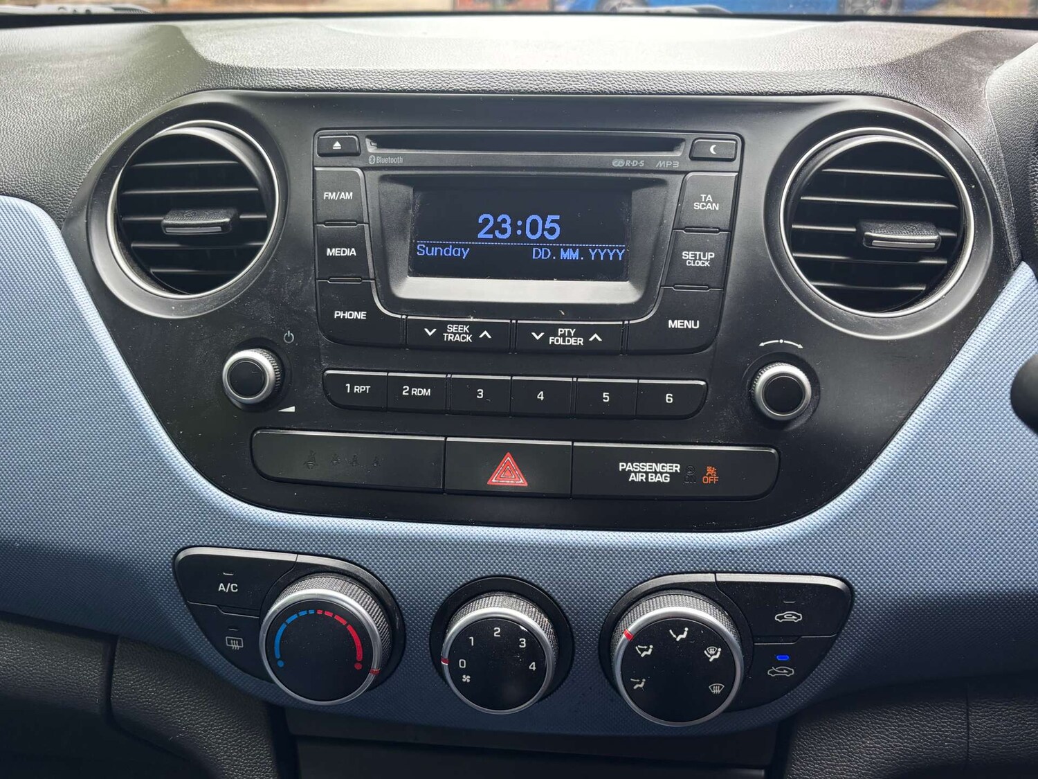 Vehicle 44
