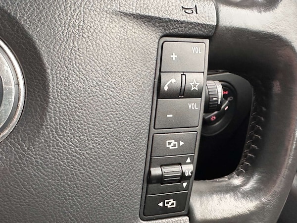 Used Volkswagen Touareg 2010 for sale - 76232960: Photo 17