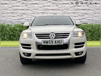 Used Volkswagen Touareg 2010 for sale - 76232960: Photo 2