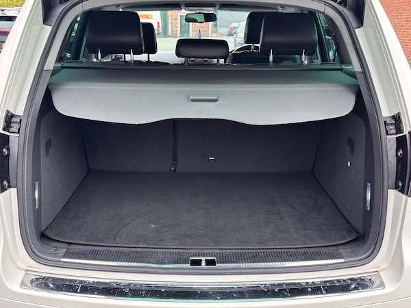 Used Volkswagen Touareg 2010 for sale - 76232960: Photo 37