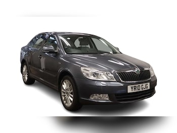 2010 - 1.8 TSI Laurin + Klement 5dr DSG