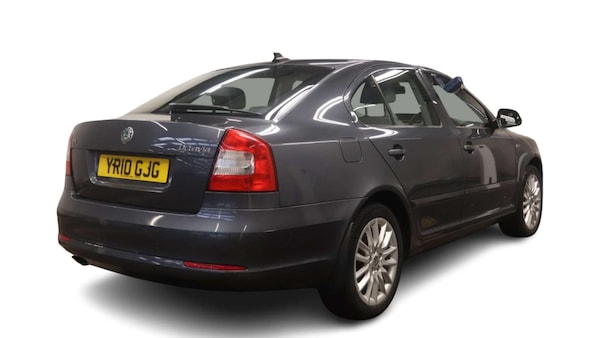 Used Skoda Octavia 2010 for sale - 76250060: Photo 4