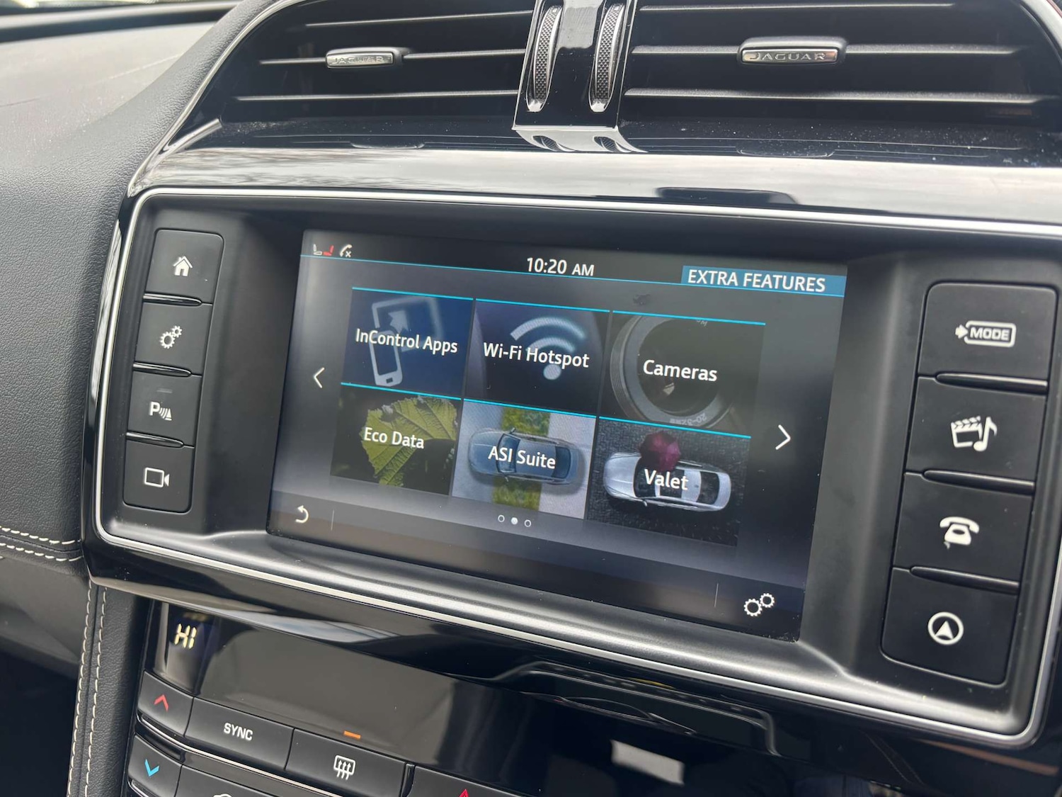 Used Jaguar F-Pace 2017 for sale - 77490182: Photo 37