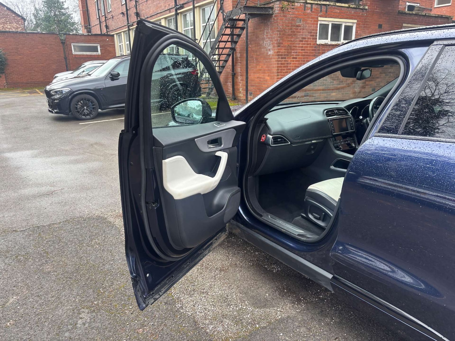 Used Jaguar F-Pace 2017 for sale - 77490182: Photo 47