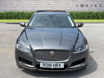 Used Jaguar XF 2018 for sale - 79239963: Photo