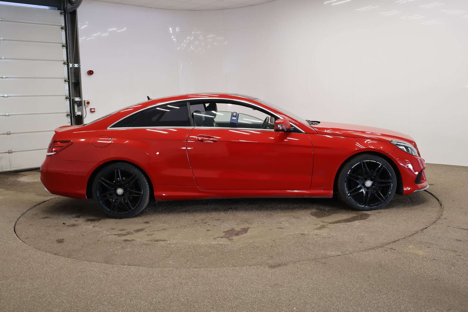 Used Mercedes-Benz E Class 2016 for sale - 78083437: Photo 6