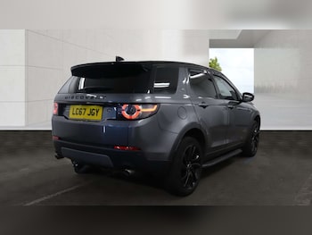 Used Land Rover Discovery Sport 2017 for sale - 78908808: Photo