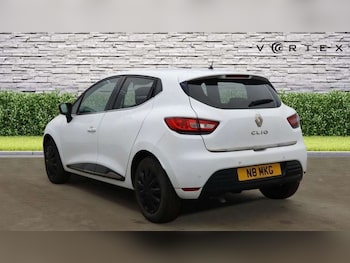 Used Renault Clio 2019 for sale - 78736182: Photo