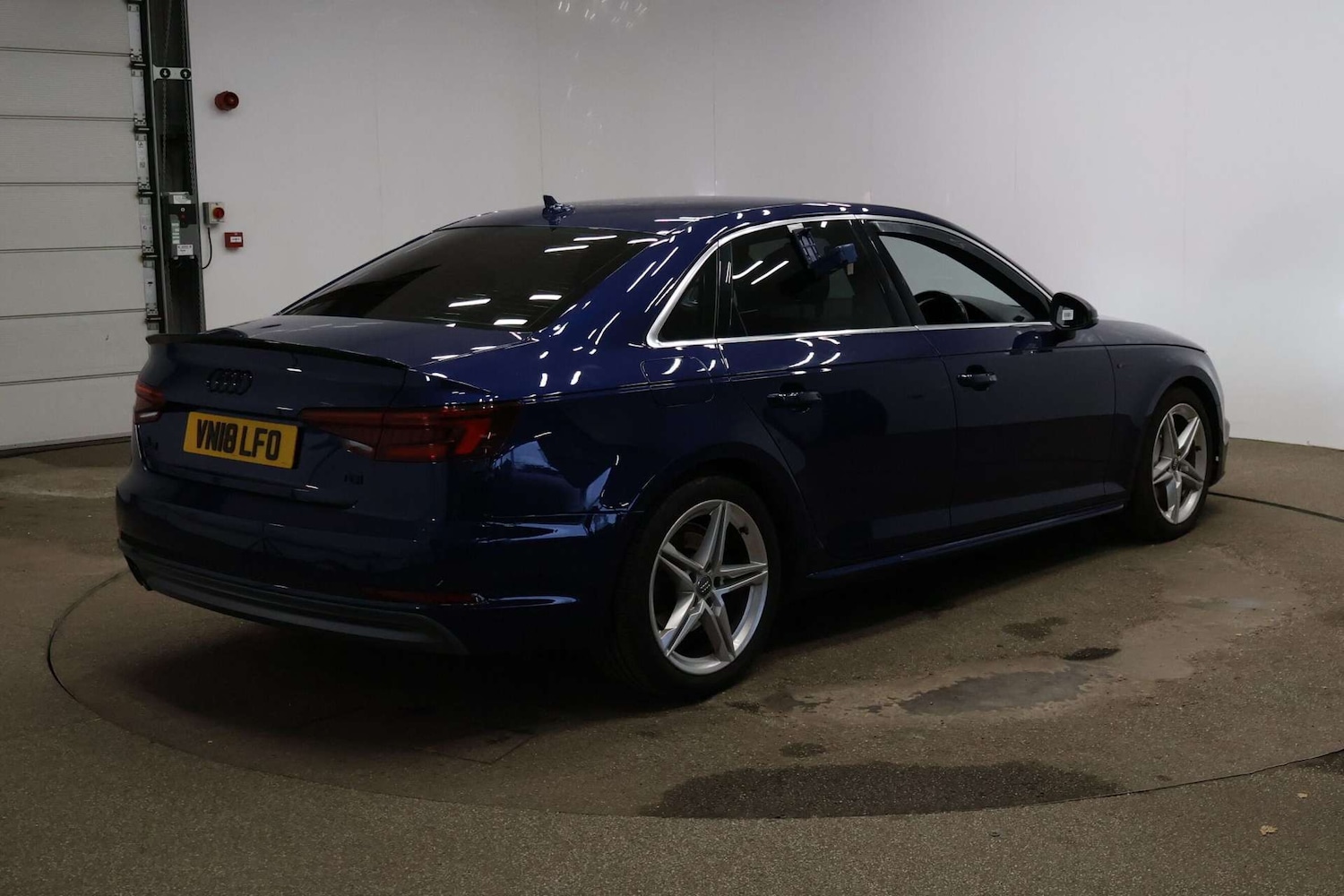 Used Audi A4 2018 for sale - 77148651: Photo 7
