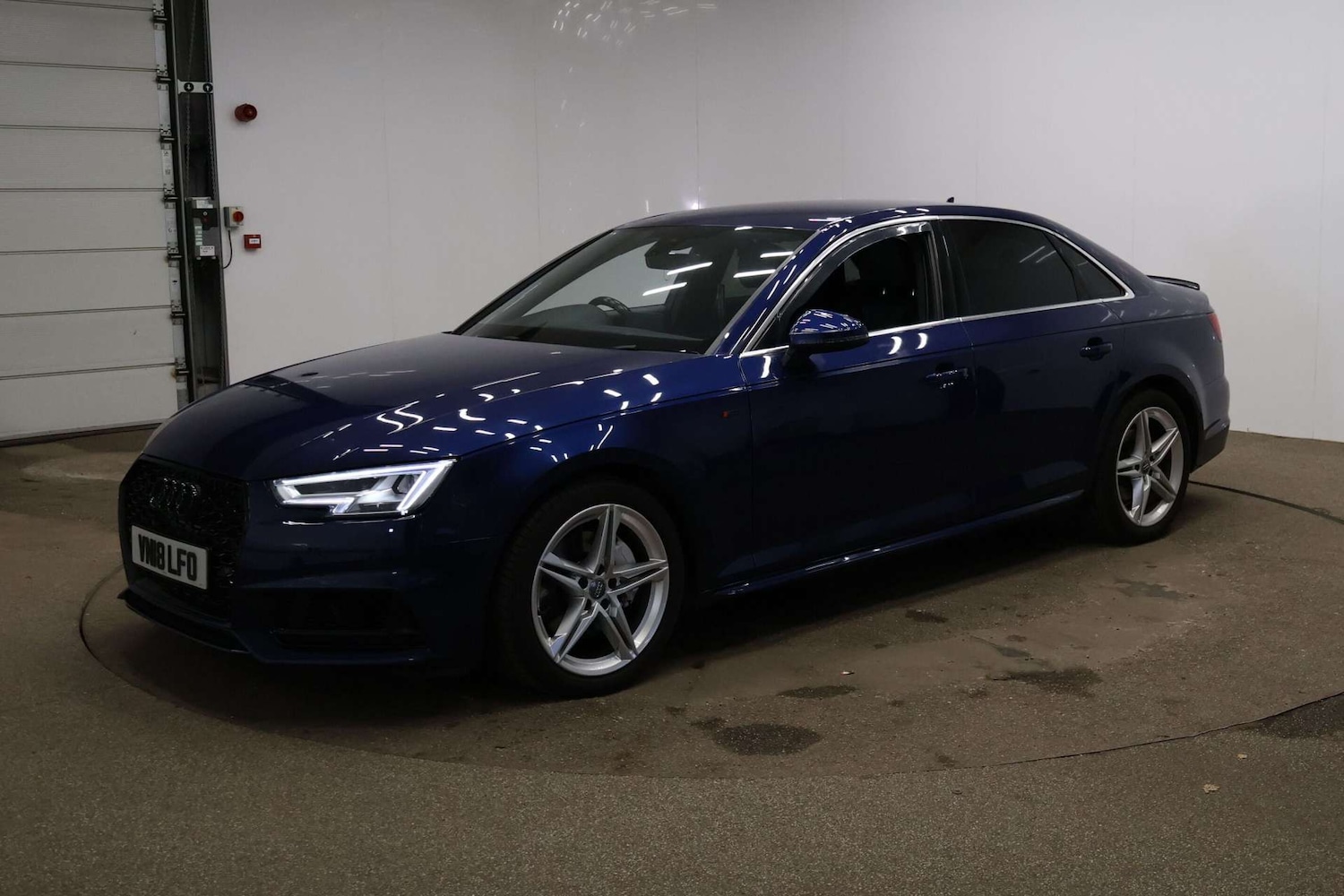 Used Audi A4 2018 for sale - 77148651: Photo 8