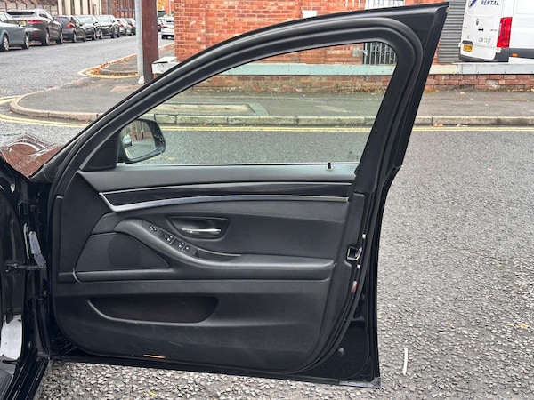 Used BMW 5 Series 2013 for sale - 76181563: Photo 32