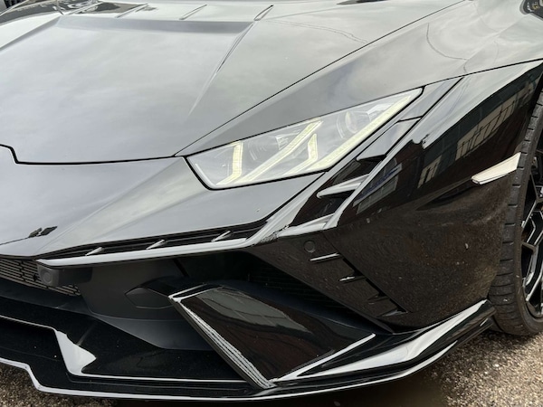 Used Lamborghini Huracan 2023 for sale - 75281230: Photo 26