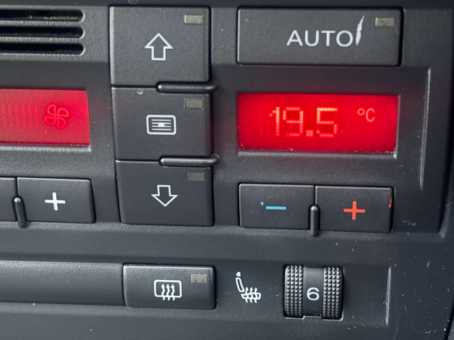 Used Audi RS4 2007 for sale - 77581132: Photo 19