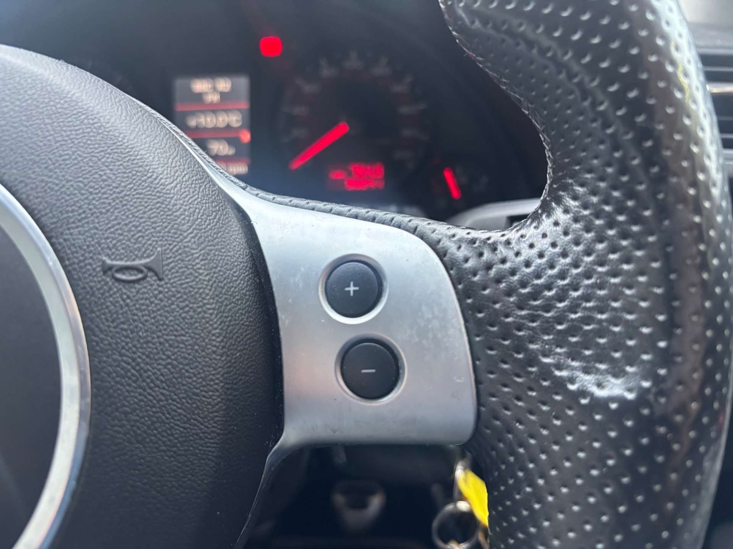 Used Audi RS4 2007 for sale - 77581132: Photo 25