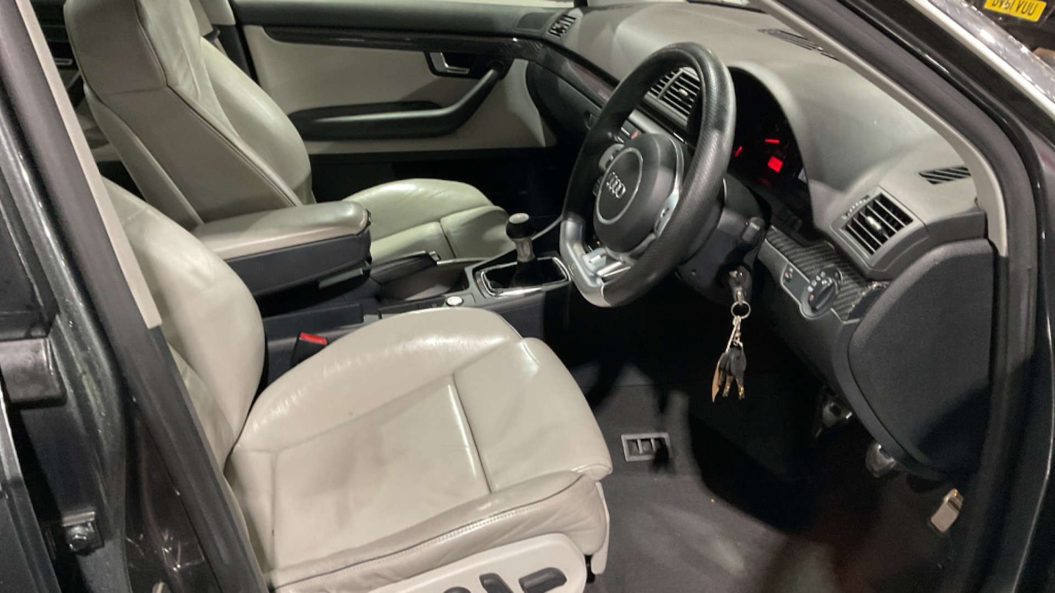 Used Audi RS4 2007 for sale - 77581132: Photo 8