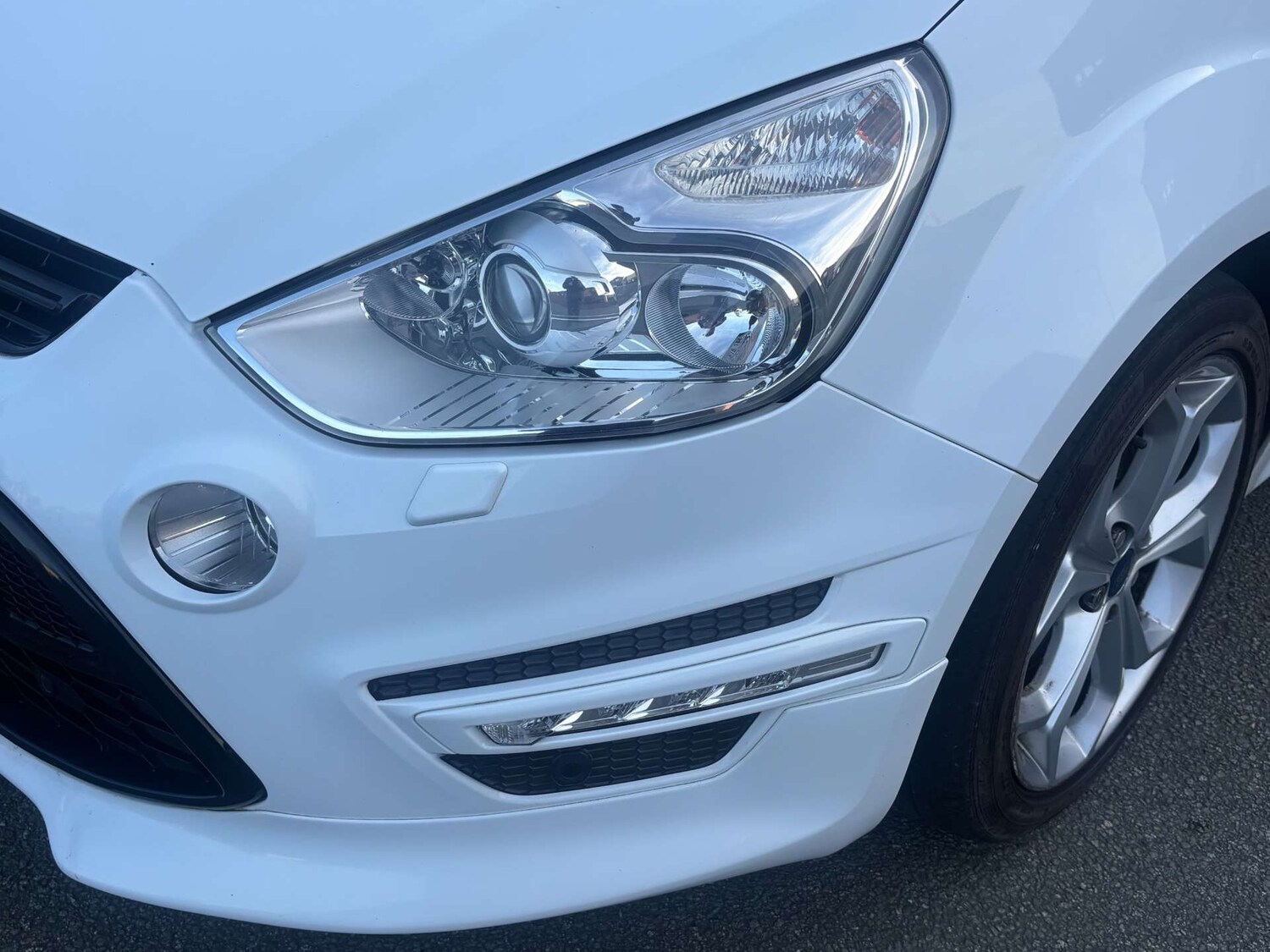 Used Ford S-Max 2012 for sale - 77937251: Photo 11