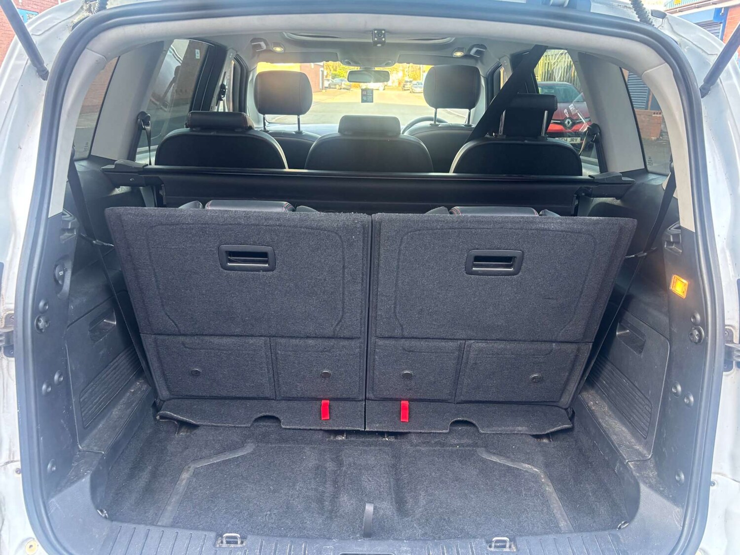 Used Ford S-Max 2012 for sale - 77937251: Photo 14