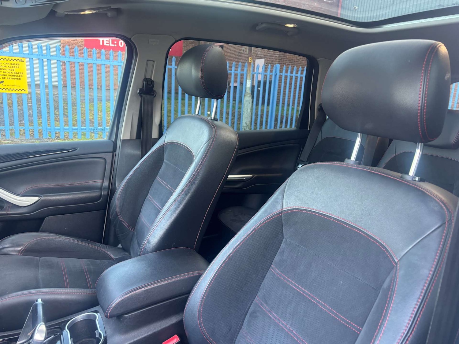 Used Ford S-Max 2012 for sale - 77937251: Photo 24