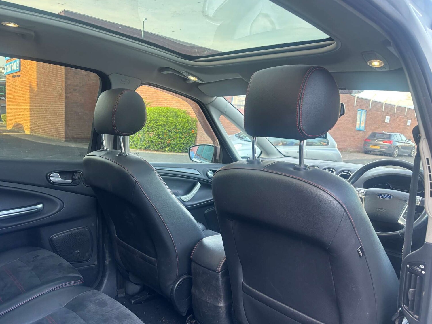 Used Ford S-Max 2012 for sale - 77937251: Photo 29