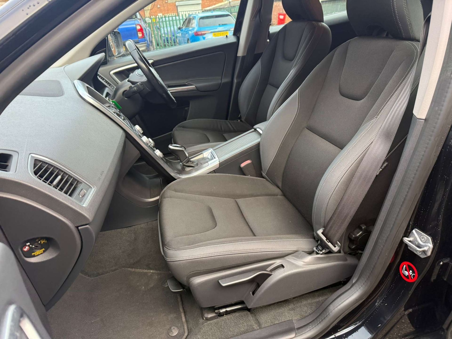 Used Volvo XC60 2014 for sale - 77148623: Photo 25