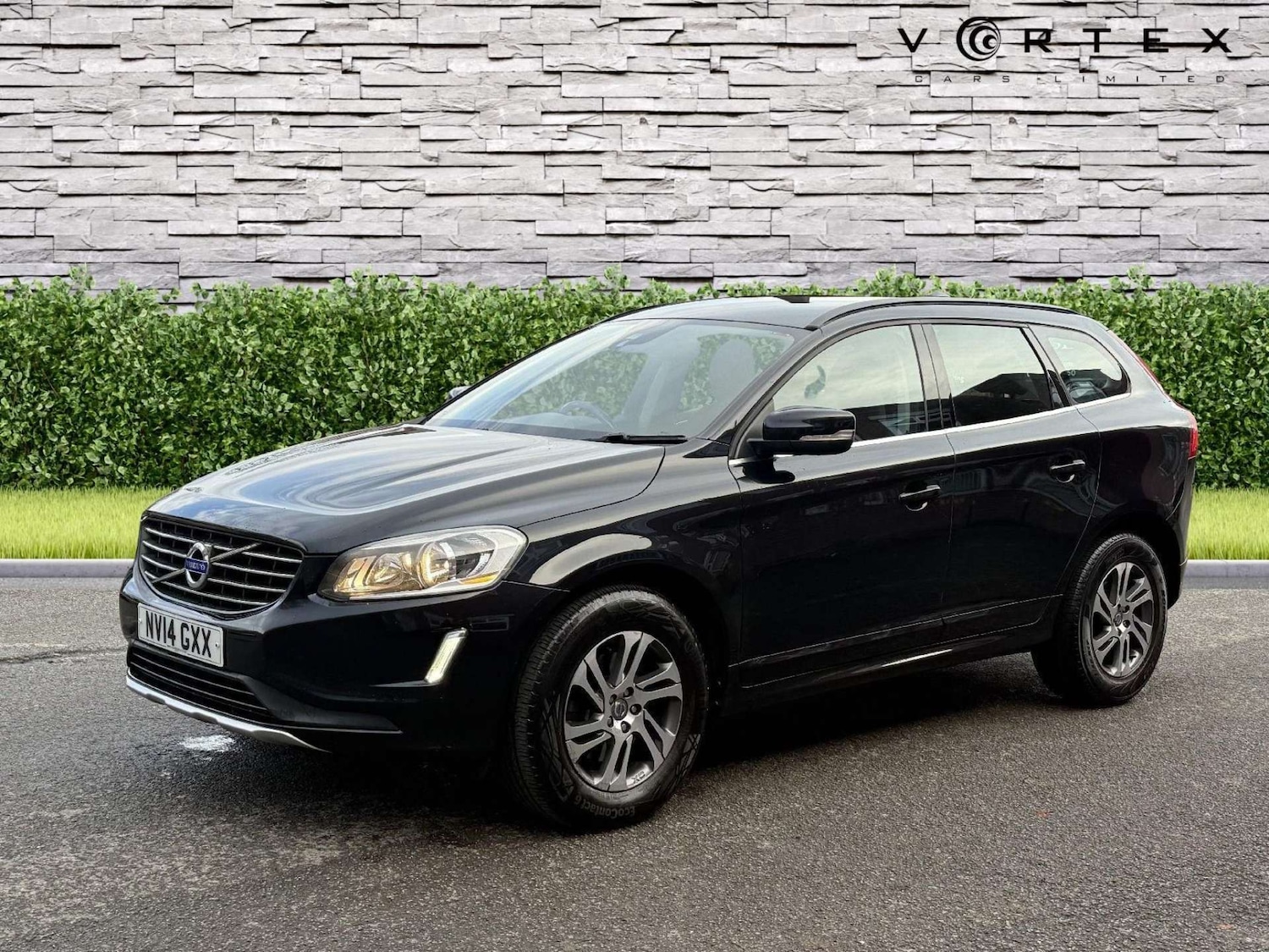 Used Volvo XC60 2014 for sale - 77148623: Photo 3