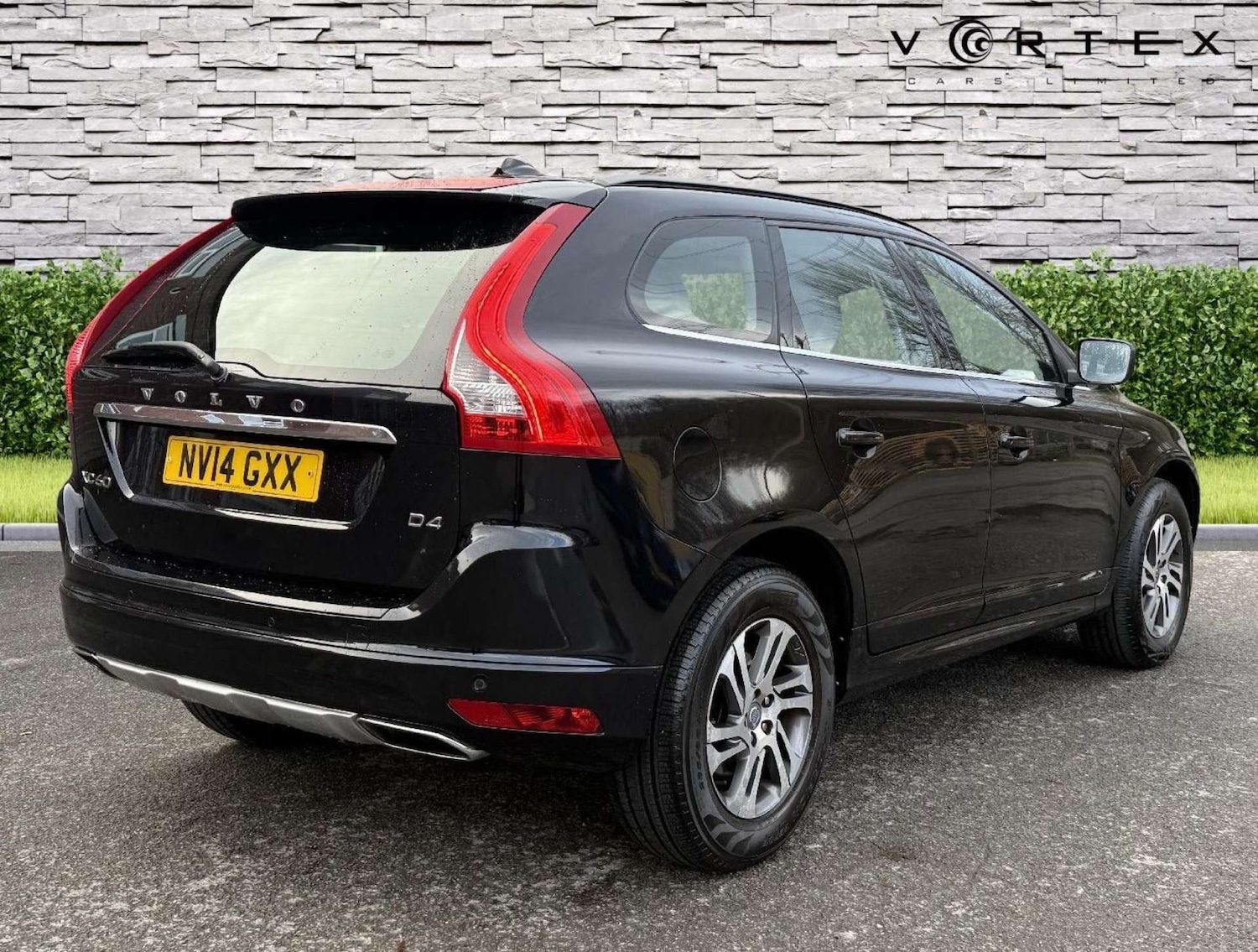 Used Volvo XC60 2014 for sale - 77148623: Photo 4