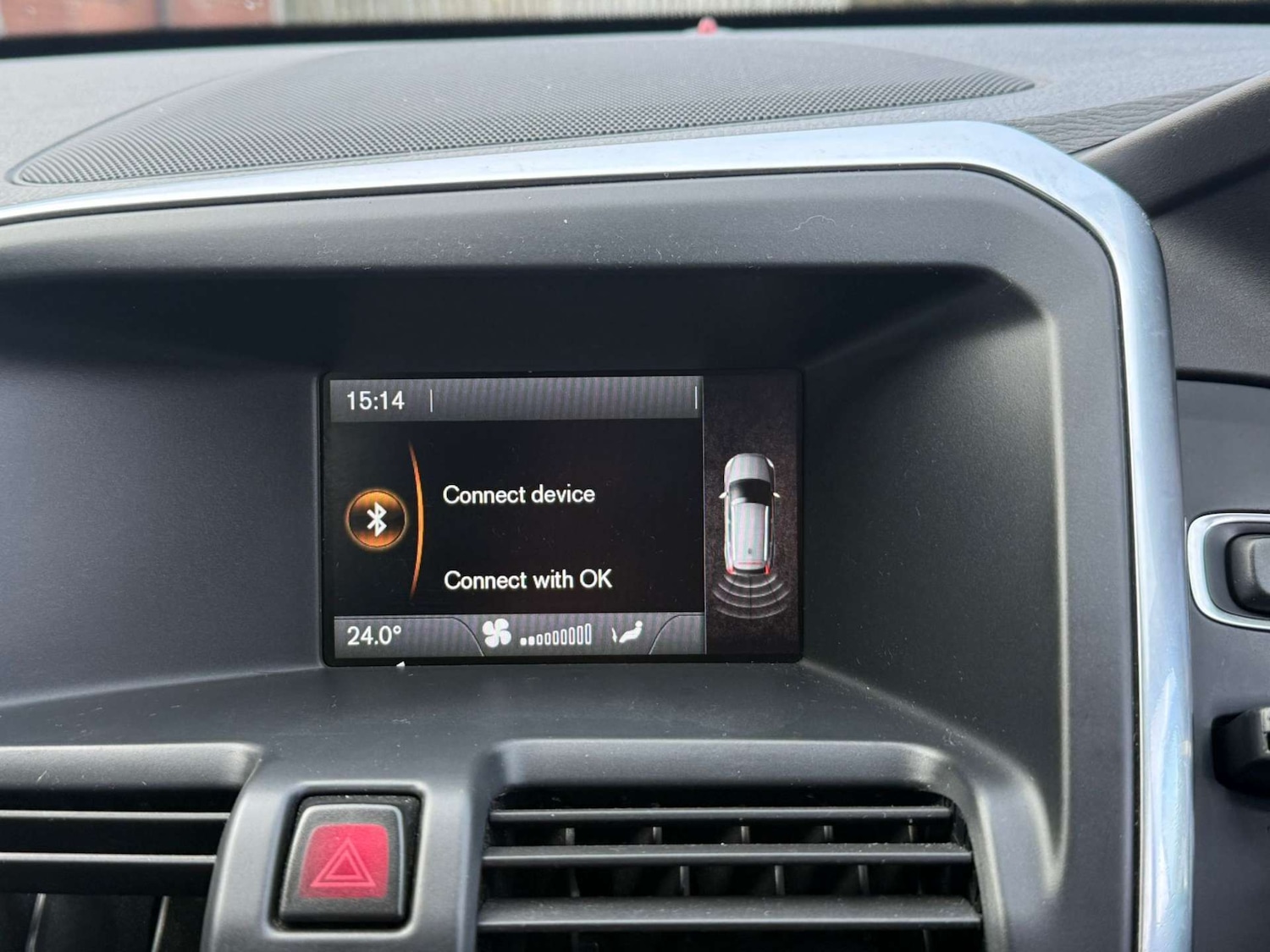 Used Volvo XC60 2014 for sale - 77148623: Photo 43