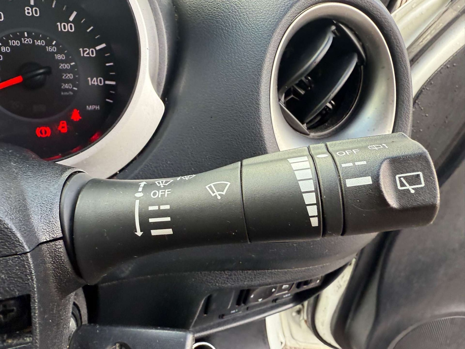 Used Nissan Juke 2015 for sale - 77148643: Photo 30