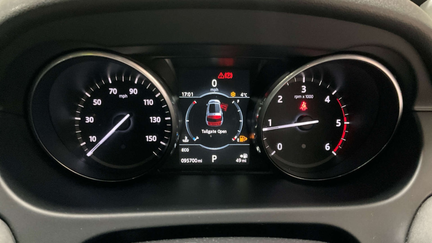 Used Land Rover Discovery Sport 2017 for sale - 77342174: Photo 10