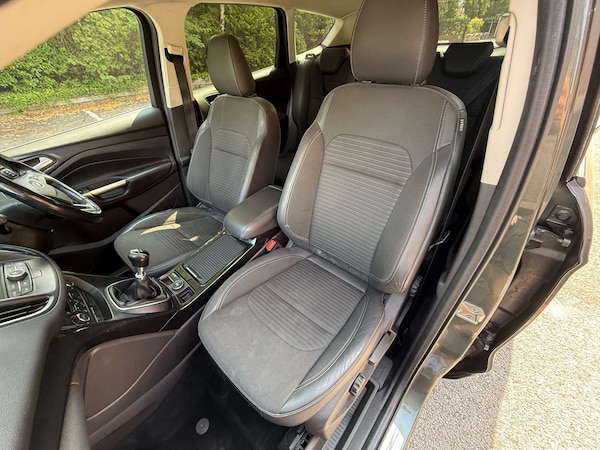 Used Ford Kuga 2018 for sale - 75096614: Photo 35