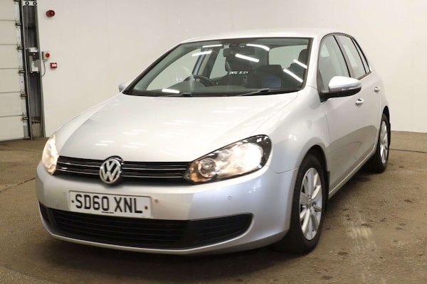 Used Volkswagen Golf 2010 for sale - 76220571: Photo 2