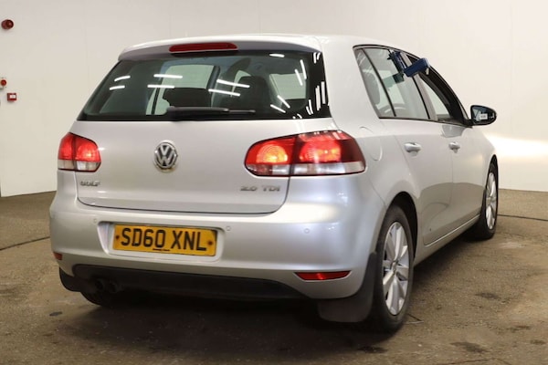 Used Volkswagen Golf 2010 for sale - 76220571: Photo 4