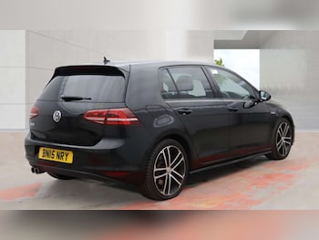 Used Volkswagen Golf 2015 for sale - 79445332: Photo