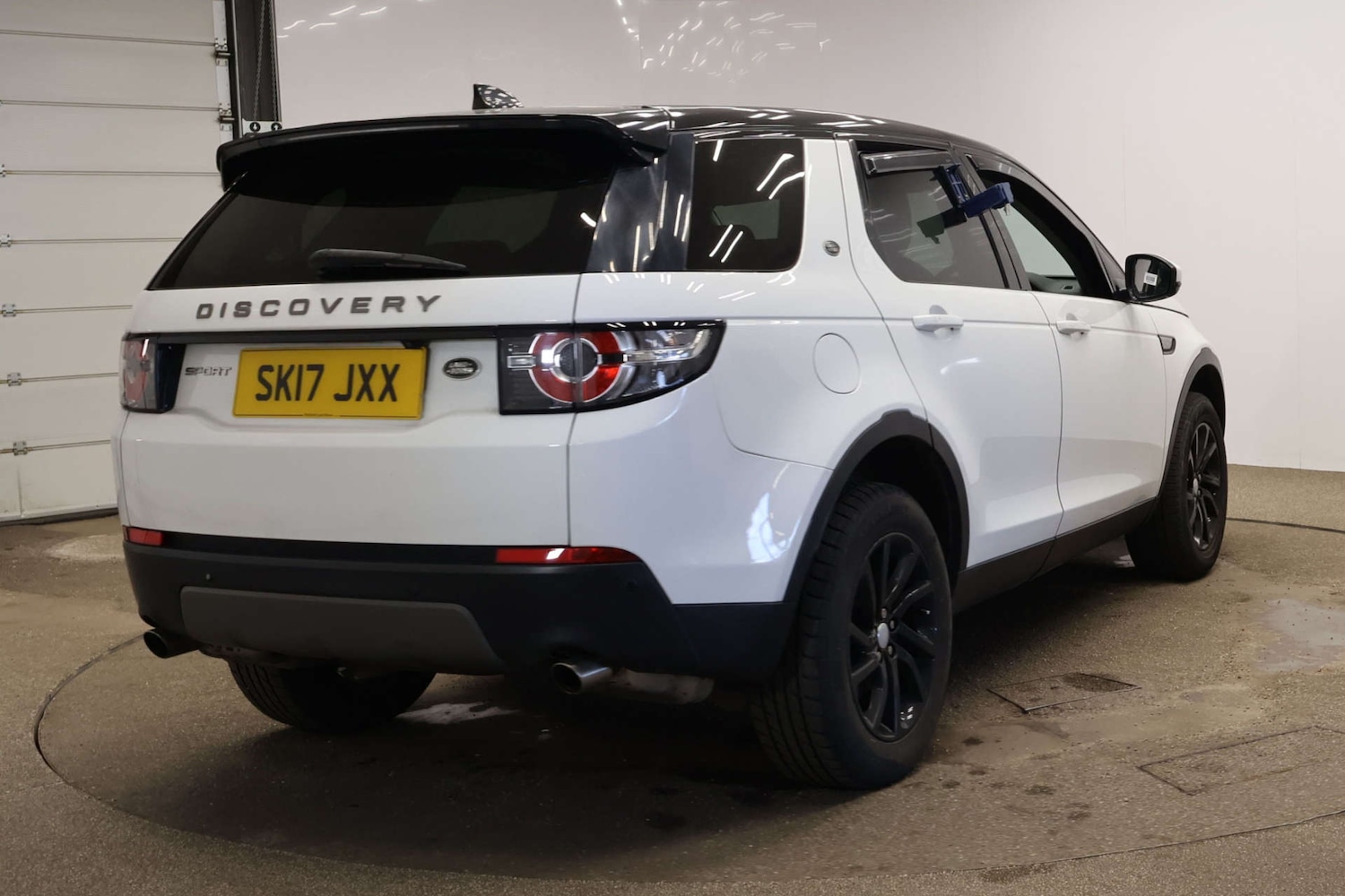 Used Land Rover Discovery Sport 2017 for sale - 78083442: Photo 7
